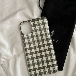 Burga fashion icon phone case